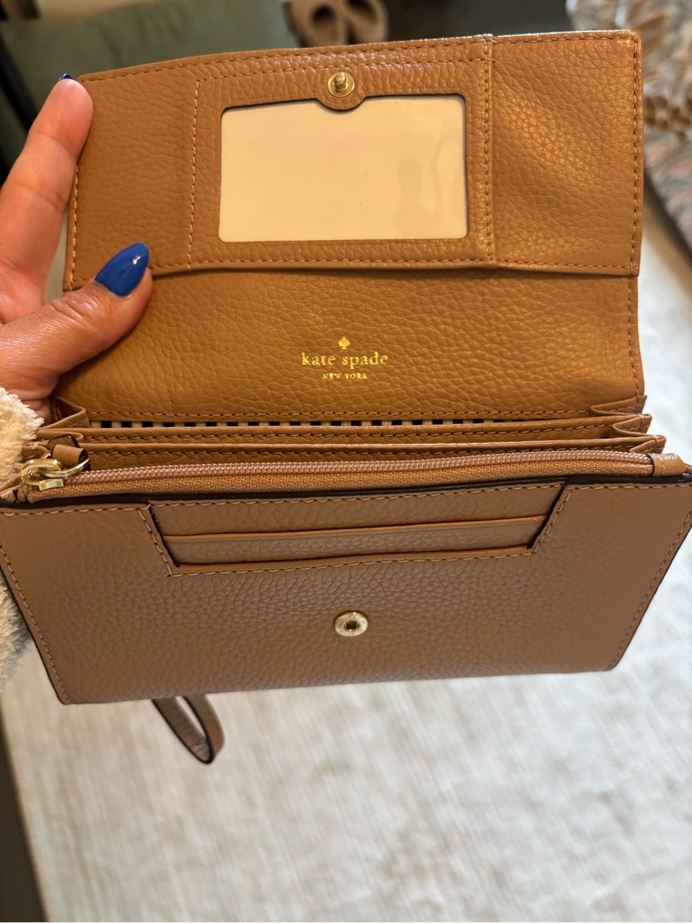 Kate Spade taupe pebbled leather wristlet clutch / wallet - Picture 5 of 6